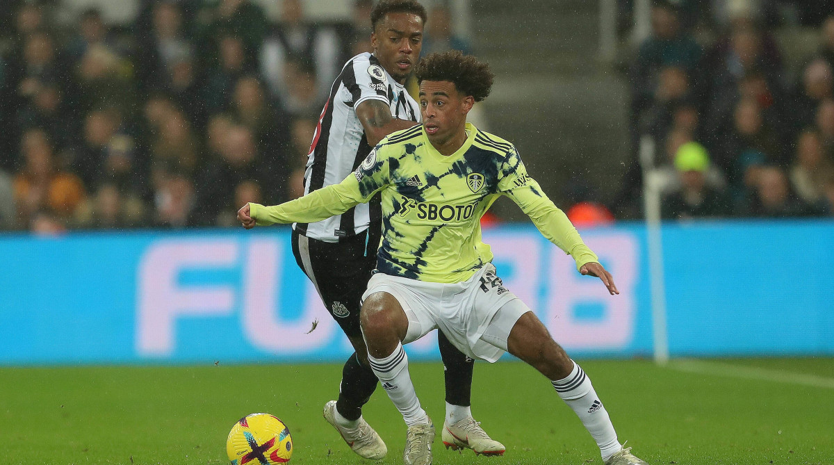 Tyler Adams playing against Newcastle.